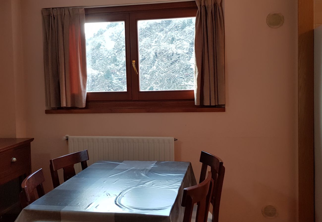 Apartment in Soldeu - E020251